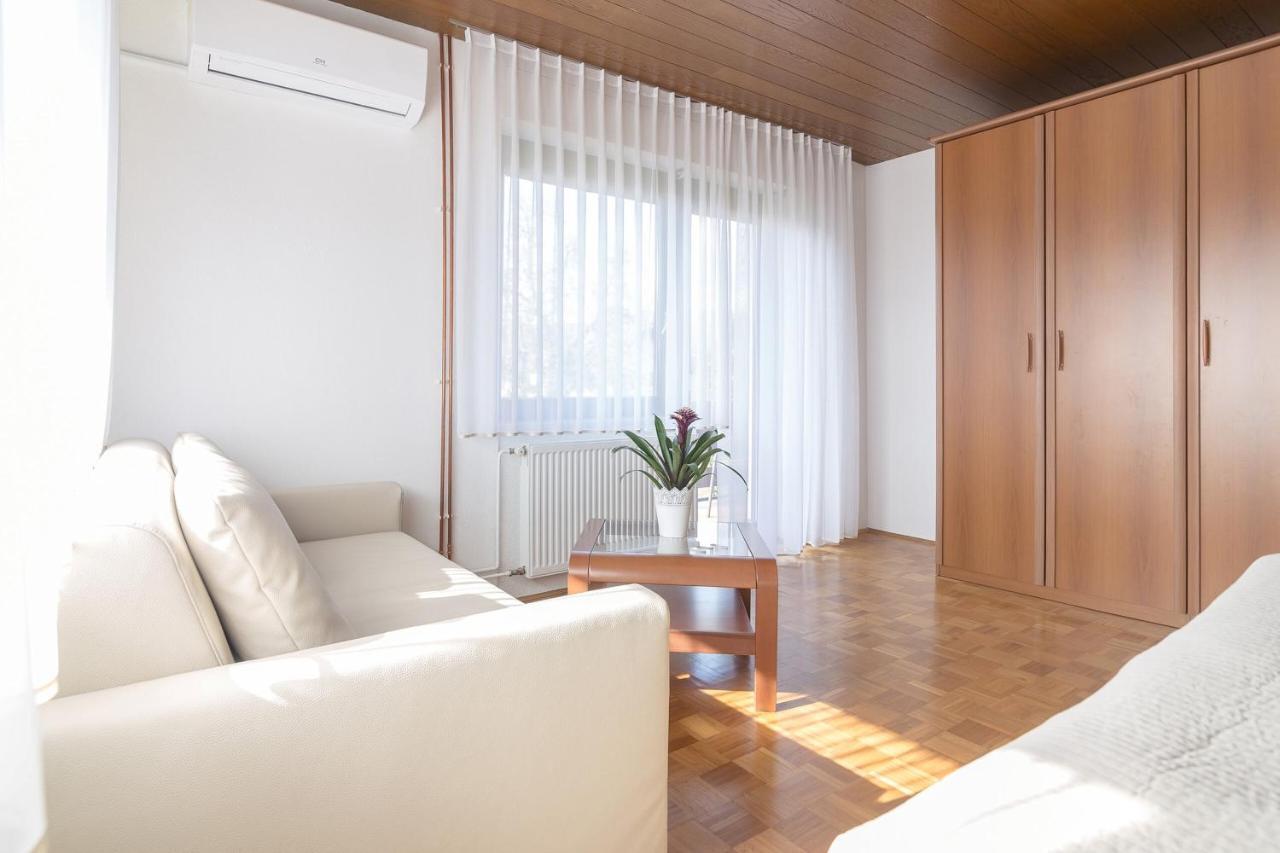 Apartments Fine Stay เบลด ภายนอก รูปภาพ